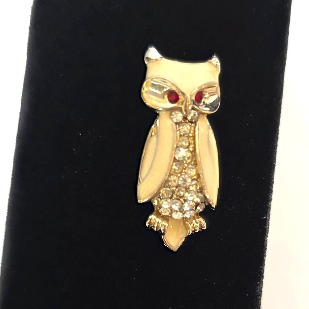 Vintage Owl Brooch Goldtone with Rhinestones Red Eyes / Enamel Wings